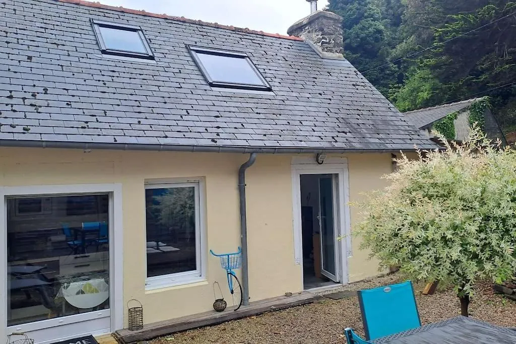 Charmante Petite Maison Proche Du Port, Maison 7 Binic 0*,